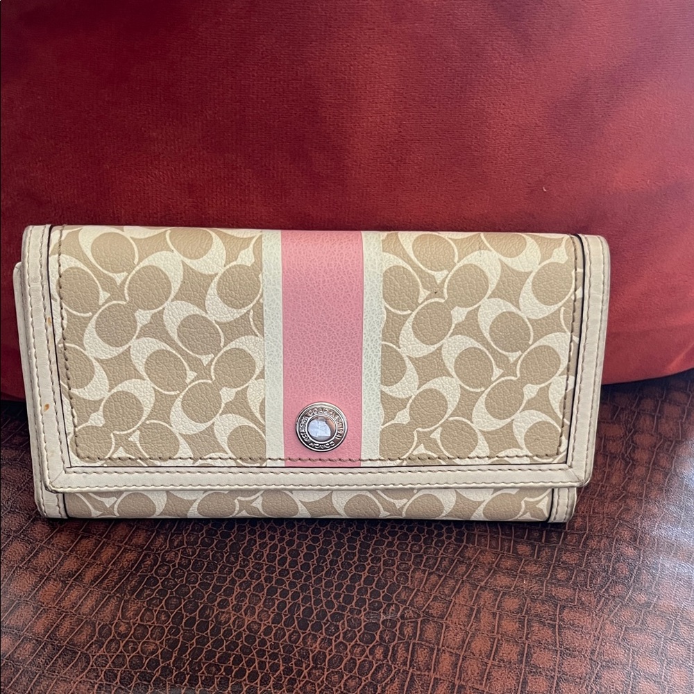 Coach Signature Canvas Trifold Wallet in Beige with Pink Stripe